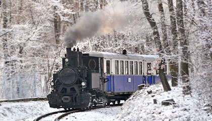 Nosztalgia vasút közlekedik a Széchényi-hegyen!