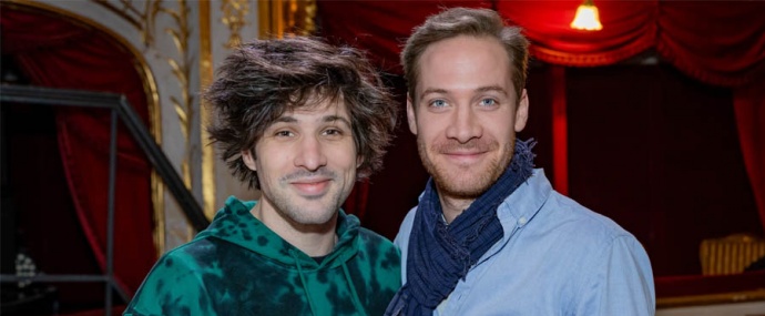A trón musical premier márciusban - Napi szereposztás itt!