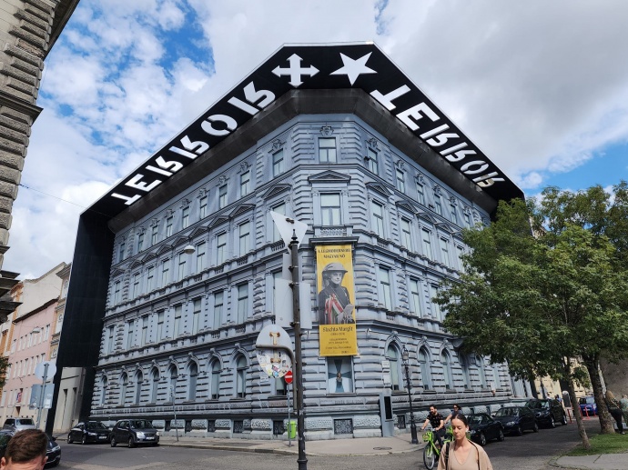 INGYENES nyitvatartással is készül a Terror Háza a kommunizmus áldozatainak emléknapjára!