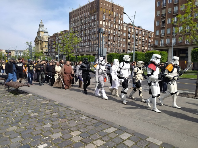 Jelmezes Star Wars felvonulás Budapesten!