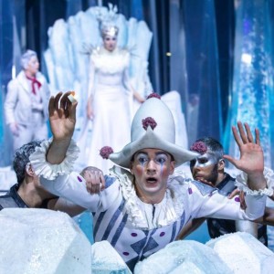Téli mese-cirkusz a Hókirálynő főszereplésével a Millenárison - Recirquel Kristály jegyek itt!
