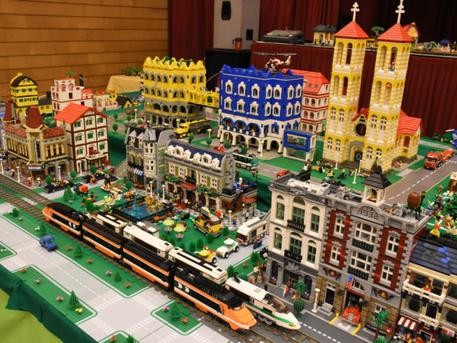 LEGO® város és vasútmodell kiállítás és játszóház 2025-ben Budapesten - Jegyek itt!