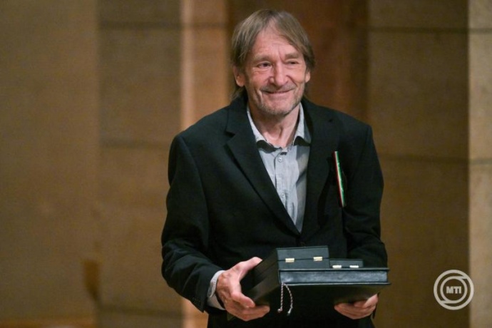 Magyar Érdemrend nagykeresztet kapott Cserhalmi György!